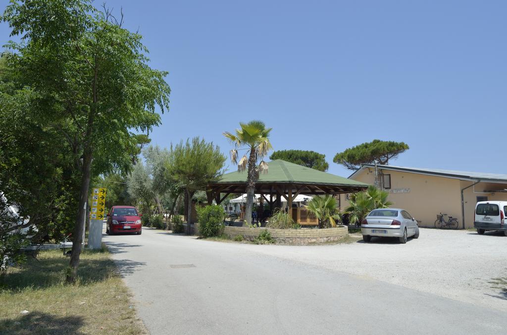 Camping La Pineta Porto Recanati Zewnętrze zdjęcie